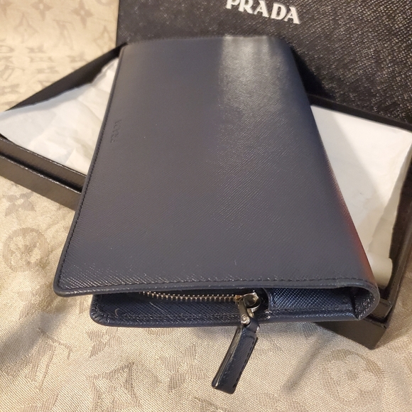 Prada Bags Authentic Prada Wallet Organizer Poshmark